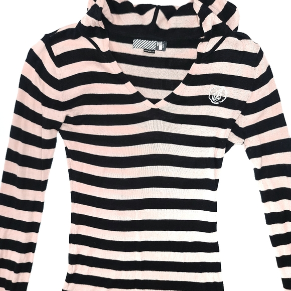 Volcom Pink and Black Stripe Long Sleeve Top - Picture 5 of 6